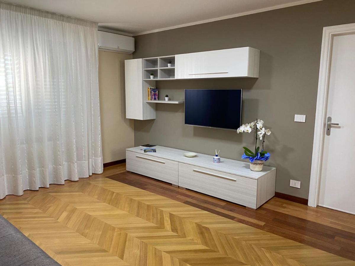 B&B Domus D'Italia Mirabella Eclano Buitenkant foto