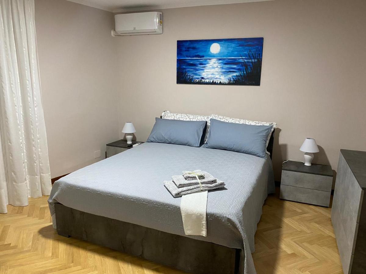 B&B Domus D'Italia Mirabella Eclano Buitenkant foto