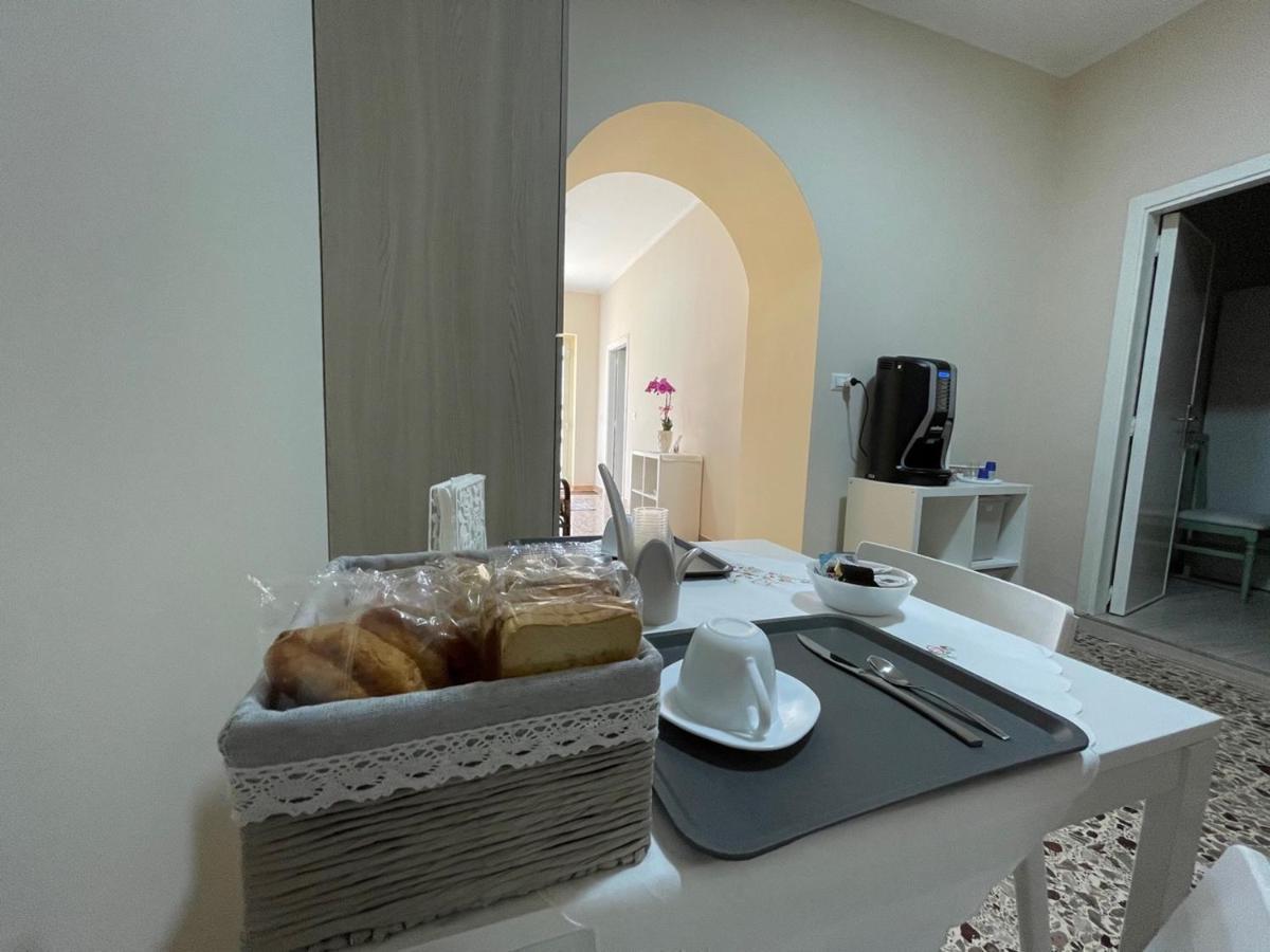 B&B Domus D'Italia Mirabella Eclano Buitenkant foto
